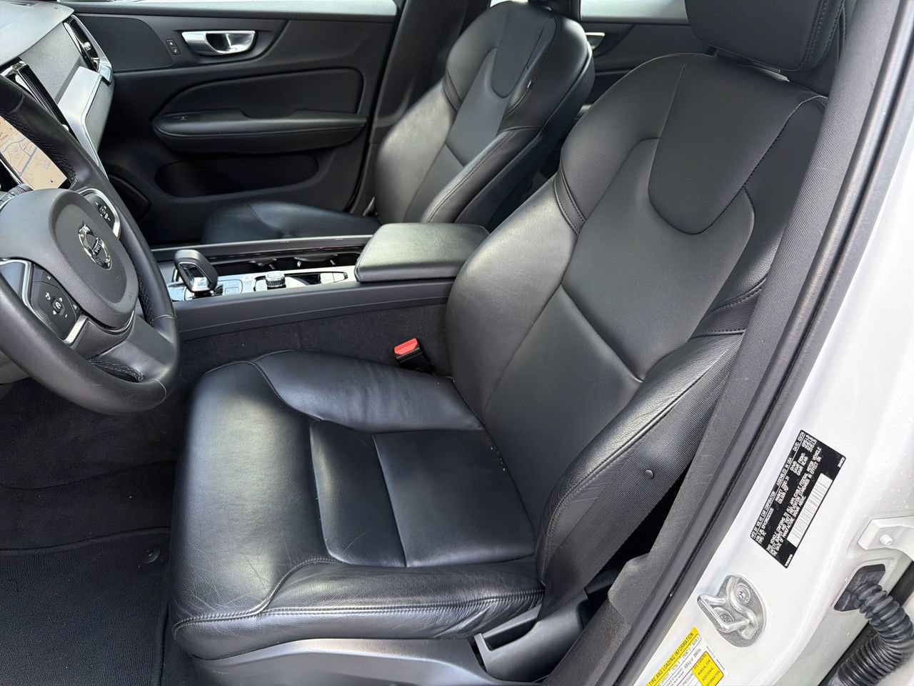 Used 2024 Volvo S60 B5 Core FWD image 16