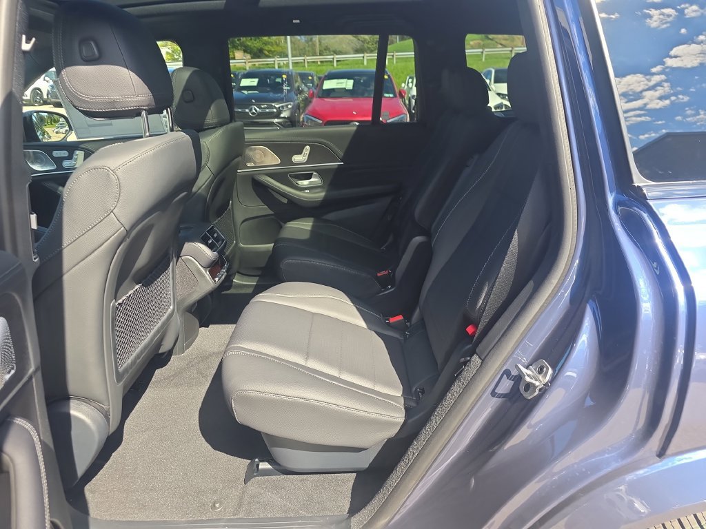 New 2027 Mercedes-Benz GLS 450 4MATIC image 24