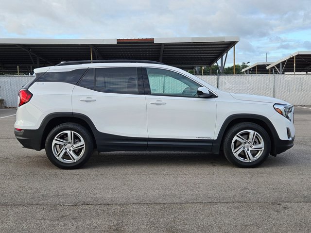 Used 2019 GMC Terrain SLE w/ Driver Convenience Package FWD image 4