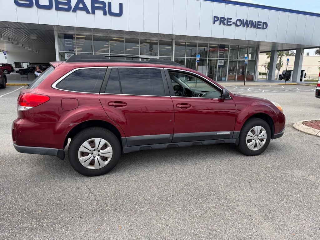 Used 2011 Subaru Outback 2.5i AWD/4WD image 3