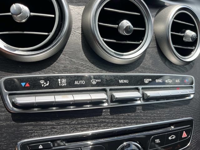 Used 2015 Mercedes-Benz C 300 4MATIC Sedan image 34