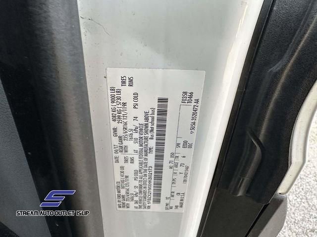Used 2017 Ford Transit 350 XLT image 21