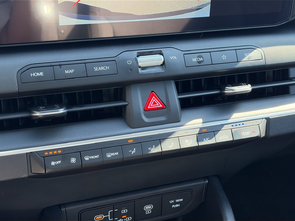 New 2026 Kia K4 FWD image 19