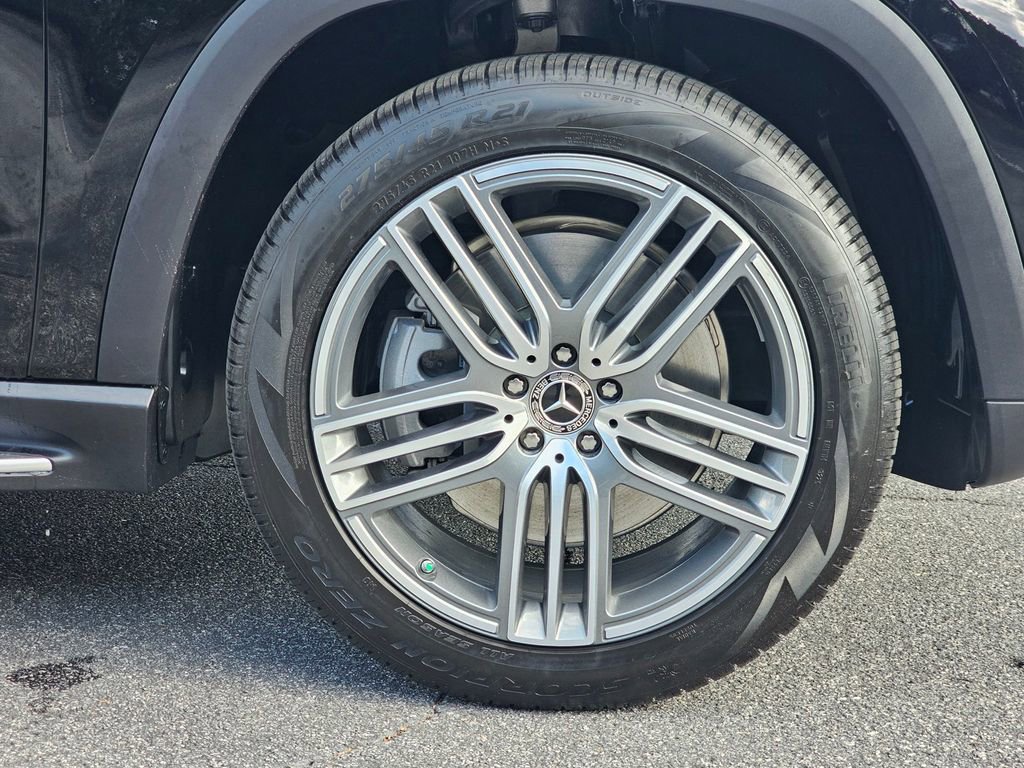Used 2026 Mercedes-Benz GLS 450 4MATIC image 13