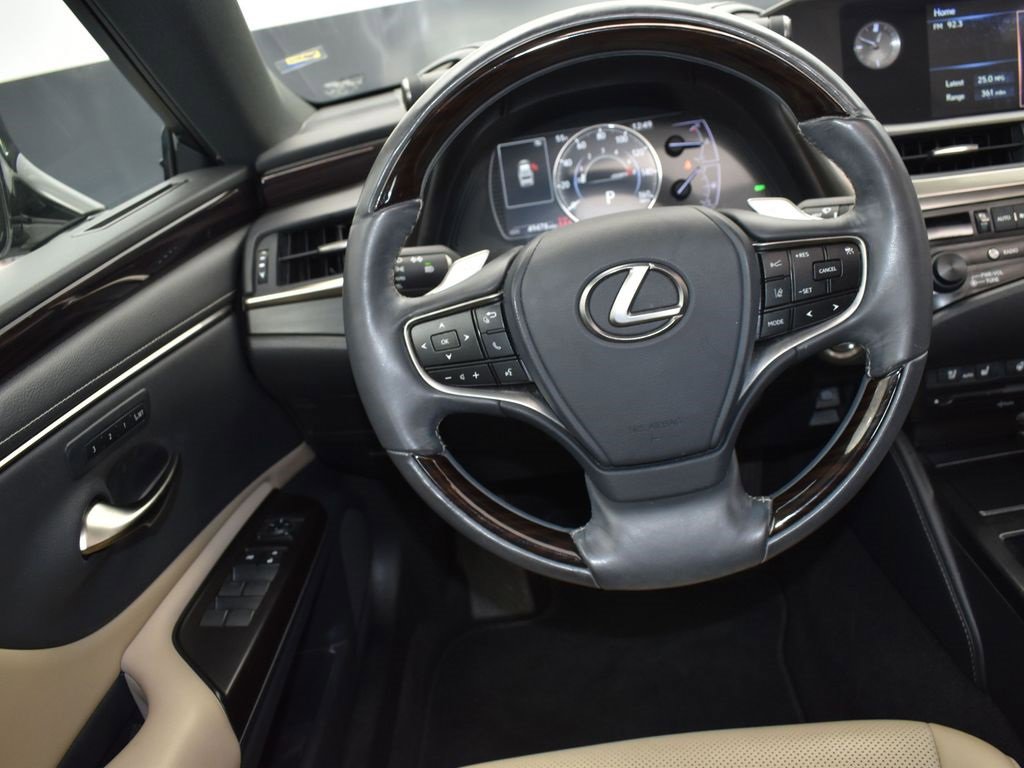 Used 2019 Lexus ES 350 image 29