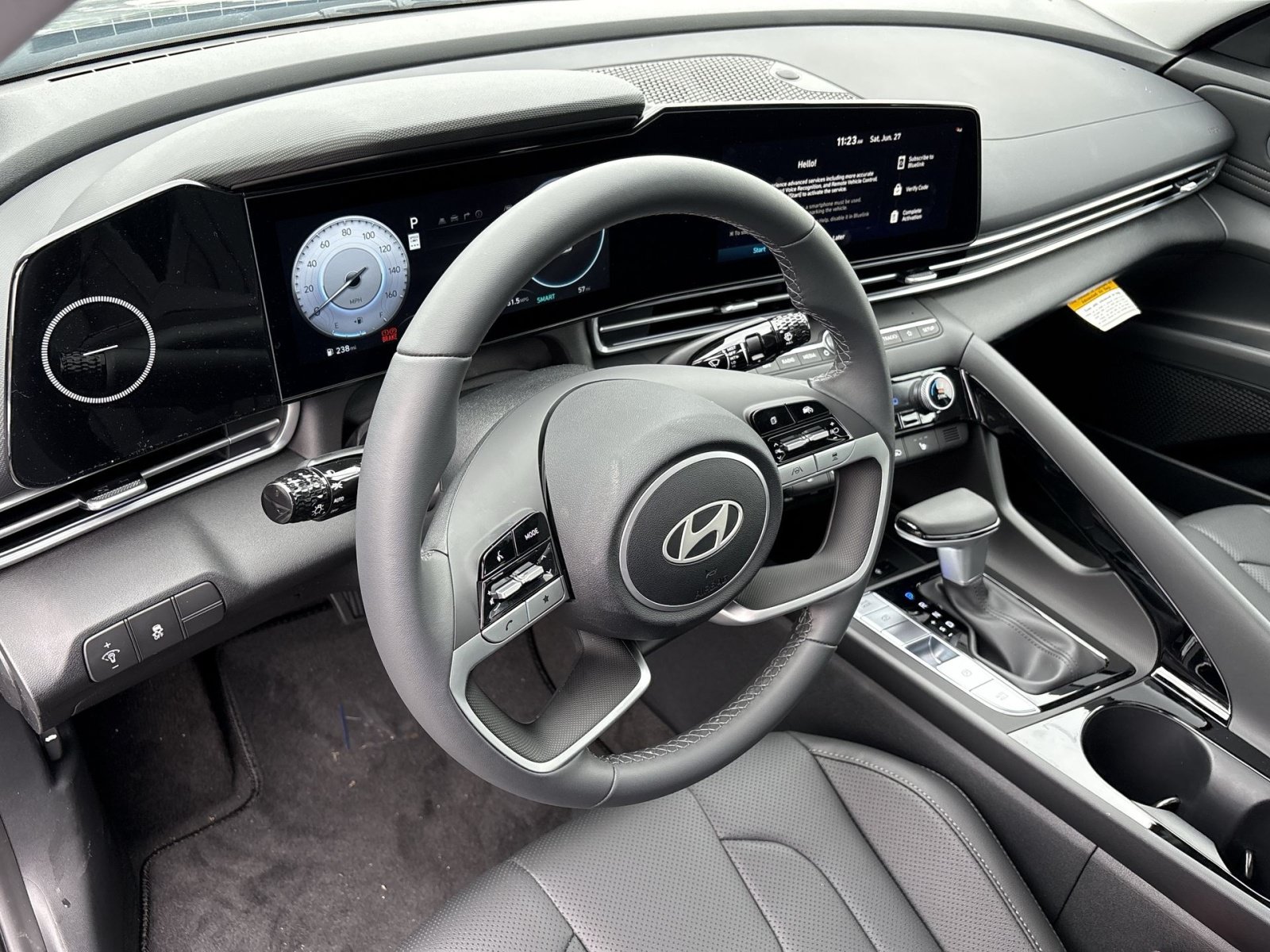 New 2026 Hyundai Elantra Limited FWD image 16