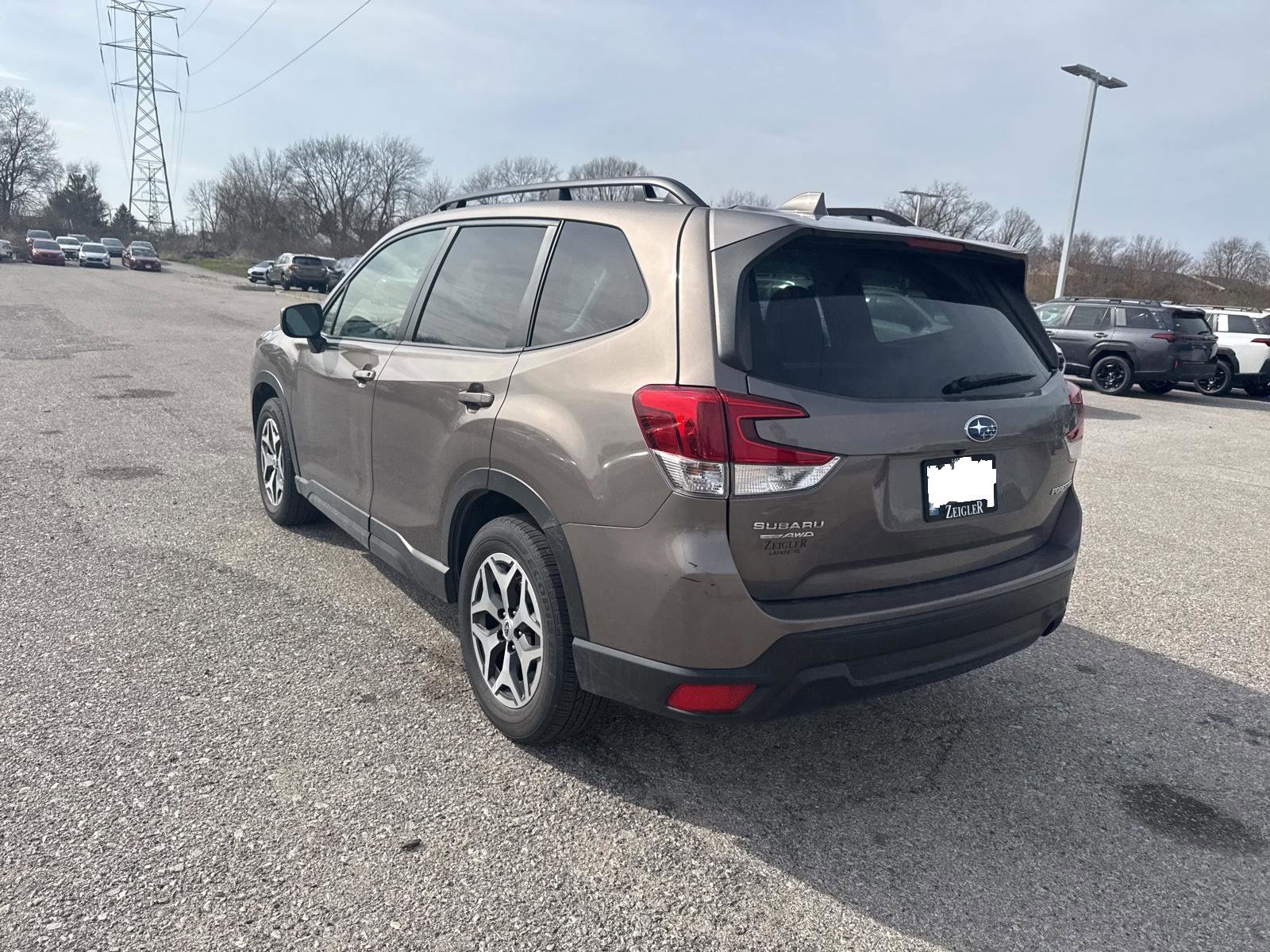 Used 2023 Subaru Forester Premium image 15
