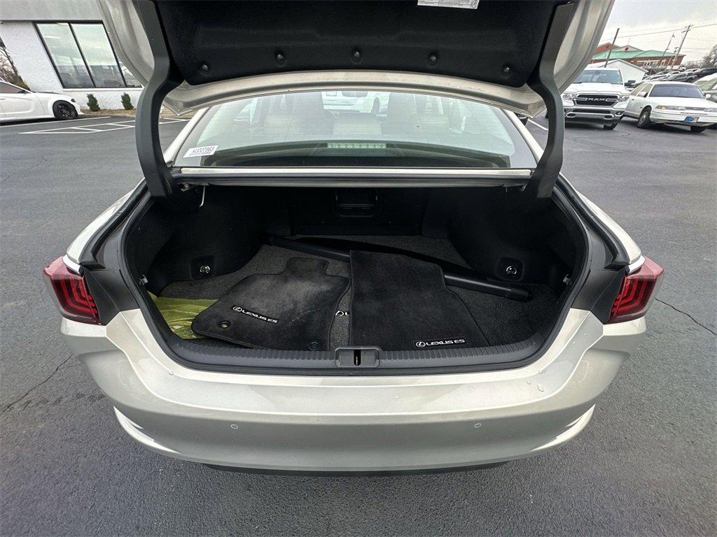 Used 2019 Lexus ES 350 image 24
