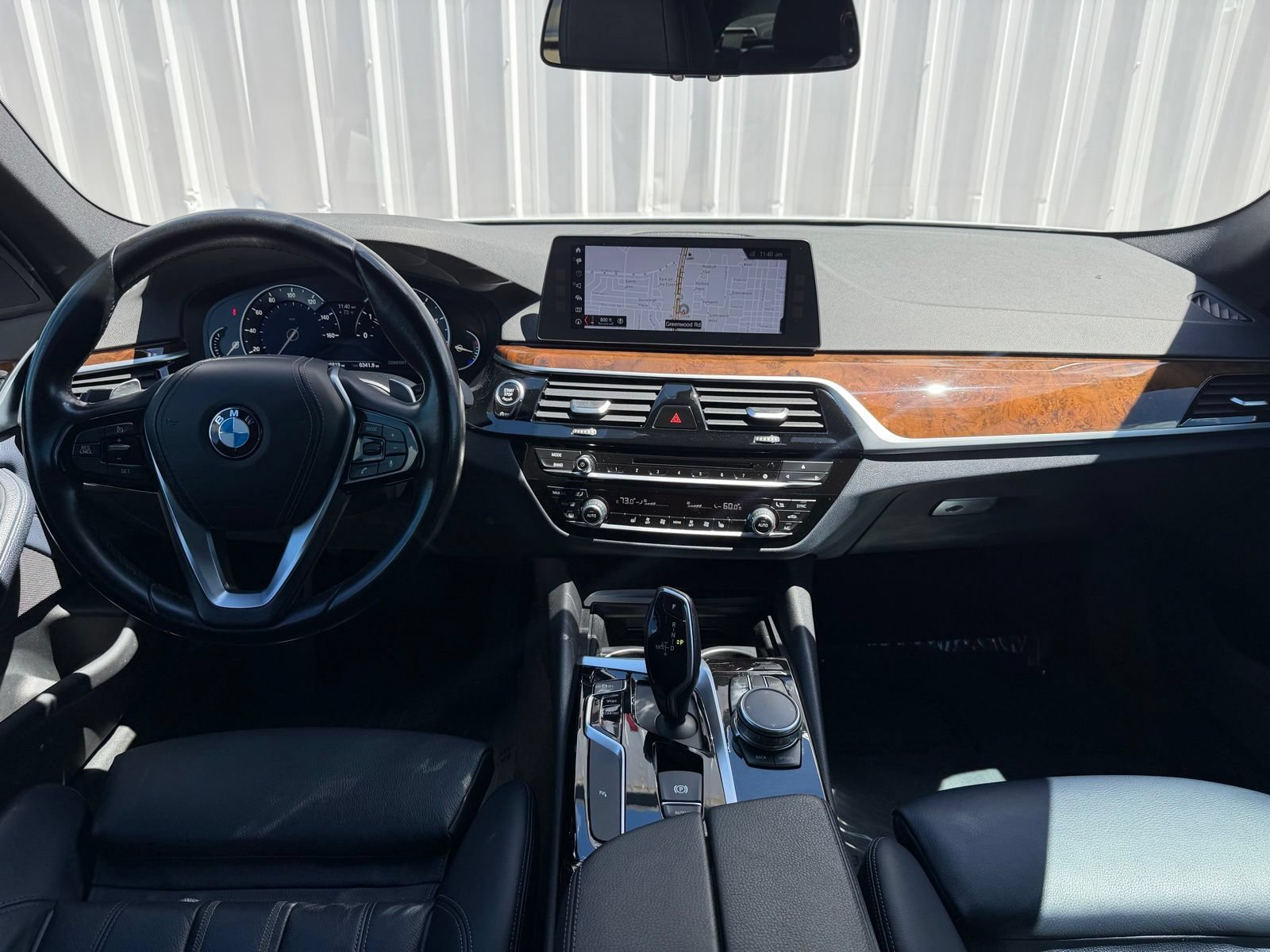 Used 2017 BMW 530i w/ Driving Assistance Package RWD image 12