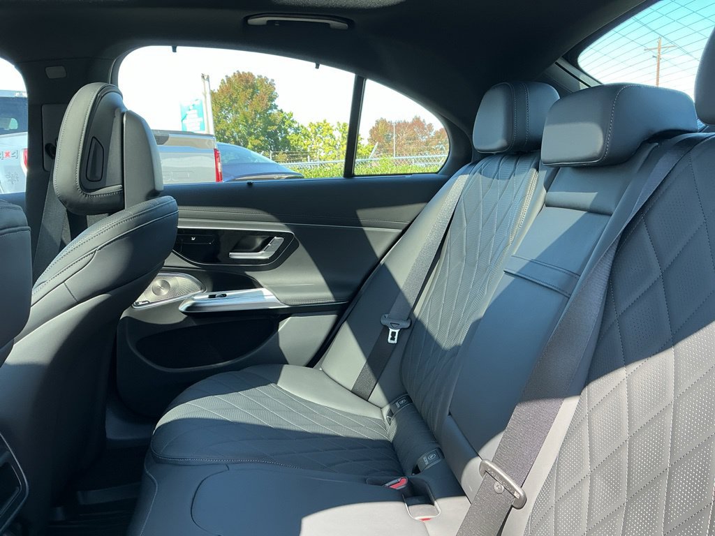 New 2027 Mercedes-Benz E 450 4MATIC Sedan image 22