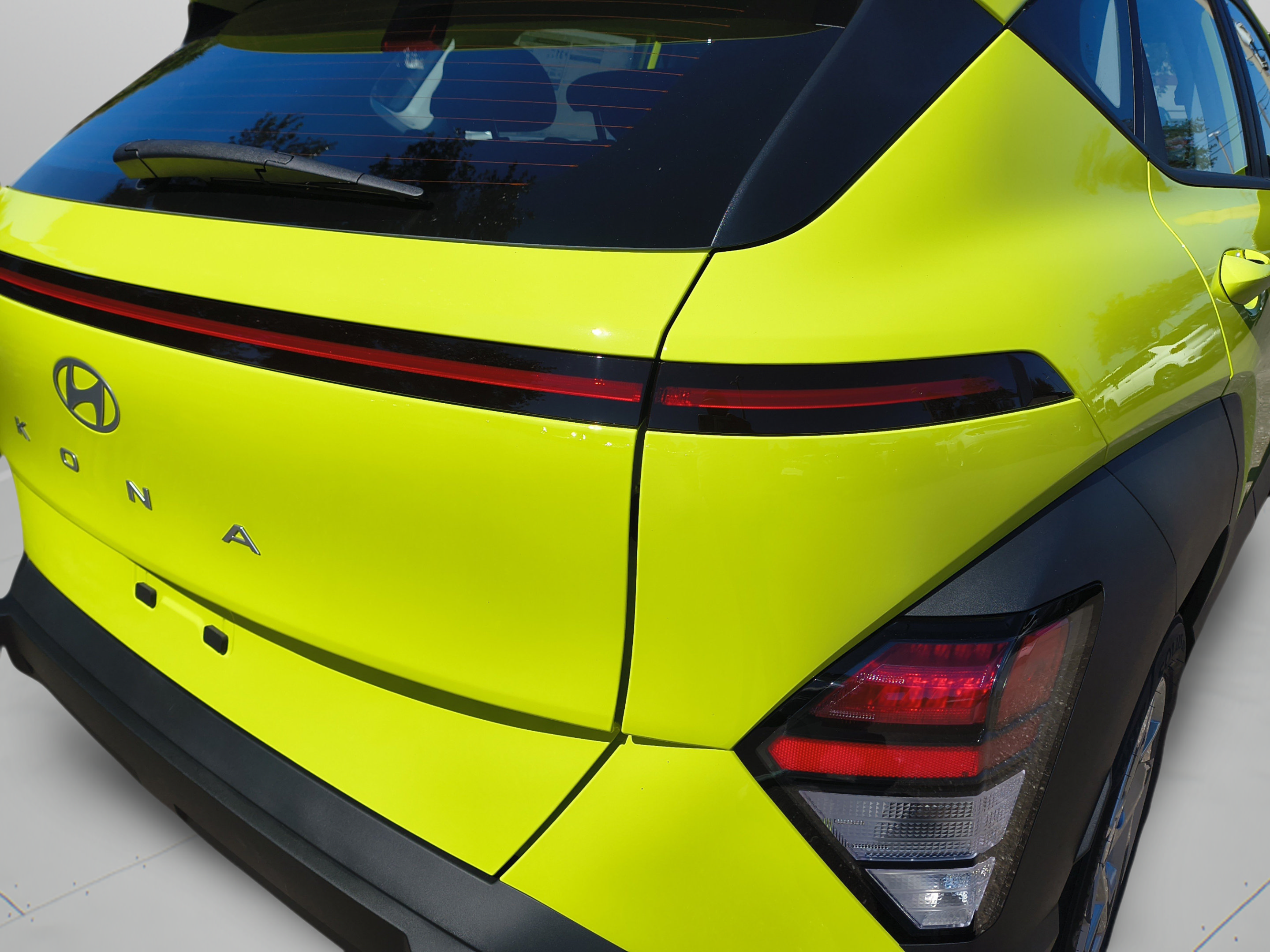 New 2027 Hyundai Kona SE FWD image 10