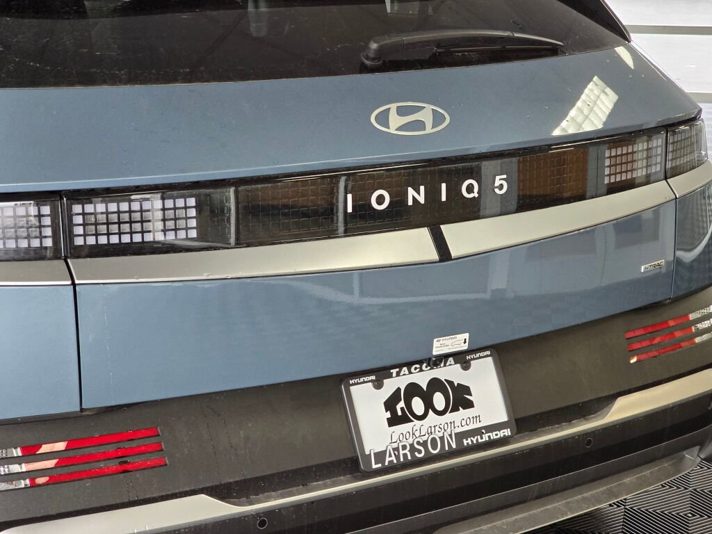 New 2026 Hyundai Ioniq 5 SE image 13