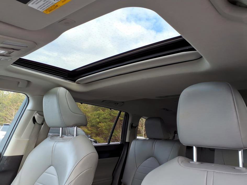 Certified 2023 Toyota Highlander XLE image 15