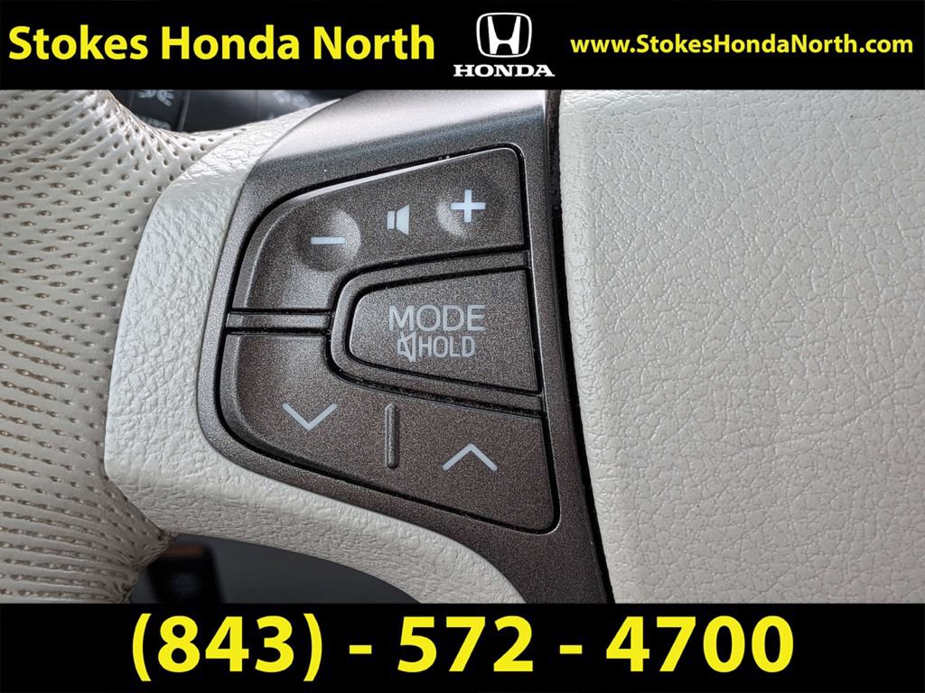 Used 2013 Toyota Sienna XLE w/ Entertainment Pkg AWD/4WD image 36