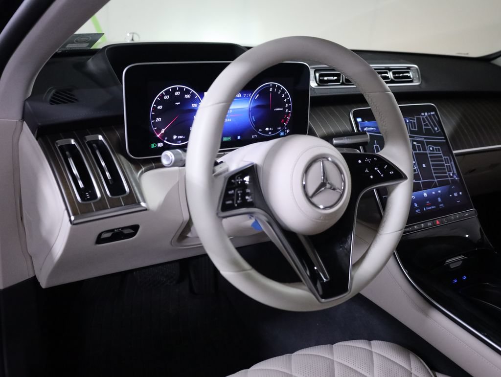 Certified 2023 Mercedes-Benz S 580e 4MATIC Sedan image 32