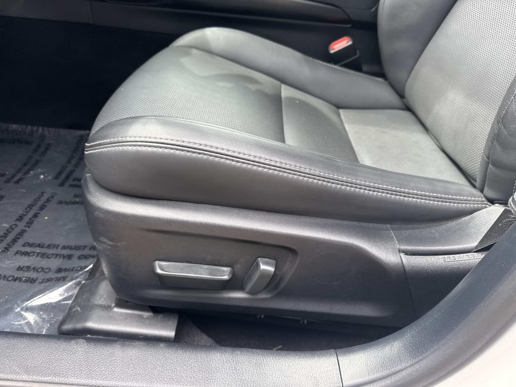 Used 2024 Lexus IS 350 F Sport w/ Accessory Package 2 RWD image 17