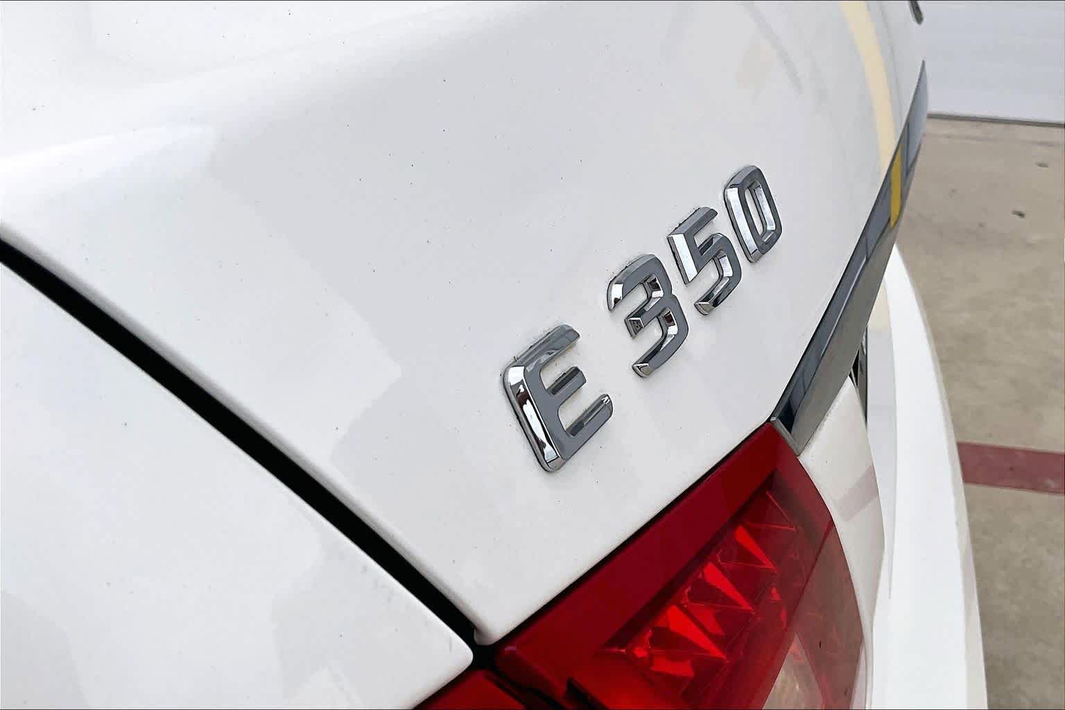 Used 2011 Mercedes-Benz E 350 Sedan image 27