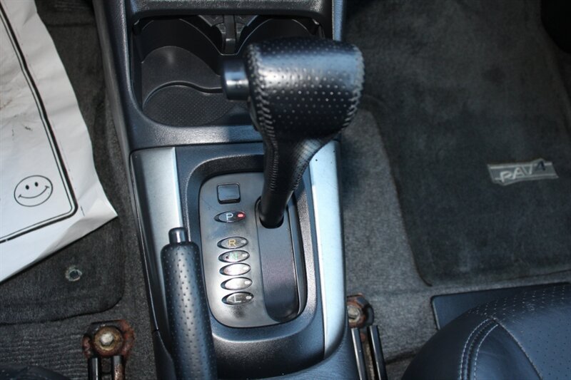 Used 2005 Toyota RAV4 4WD image 8