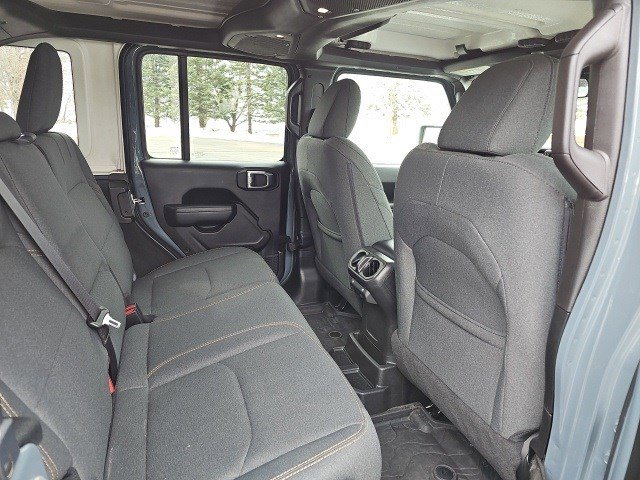 Used 2025 Jeep Wrangler Willys image 16