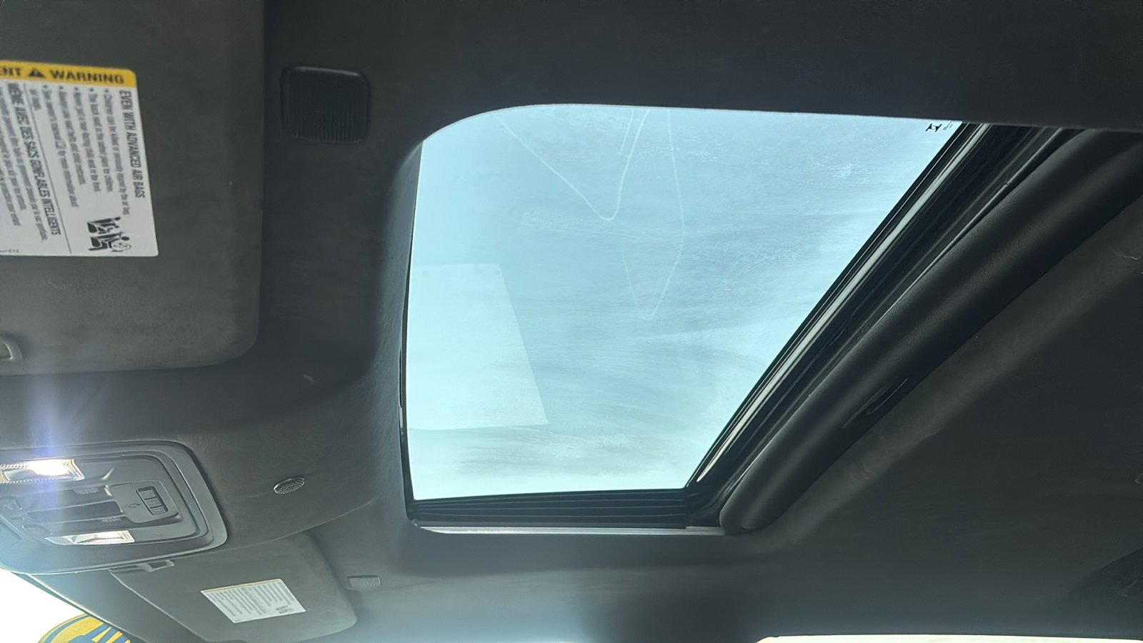 Used 2024 GMC Sierra 2500 Denali Ultimate image 12