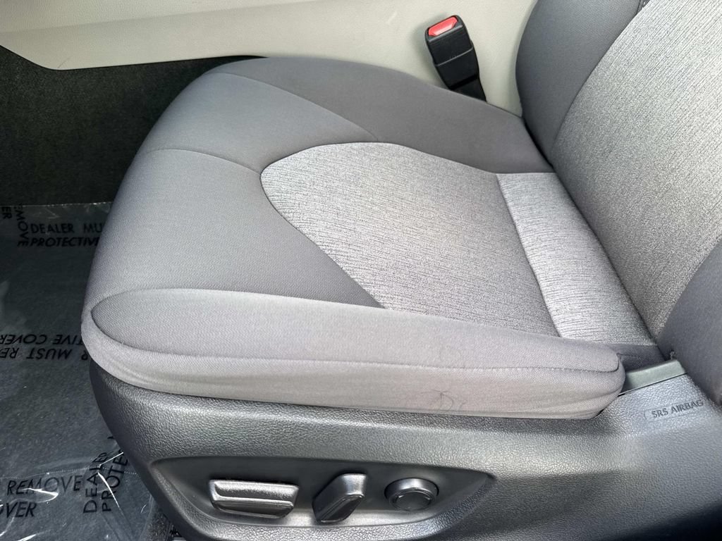 Used 2023 Toyota Camry LE FWD image 24