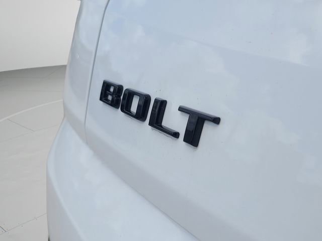 New 2027 Chevrolet Bolt LT w/ Comfort Package image 5