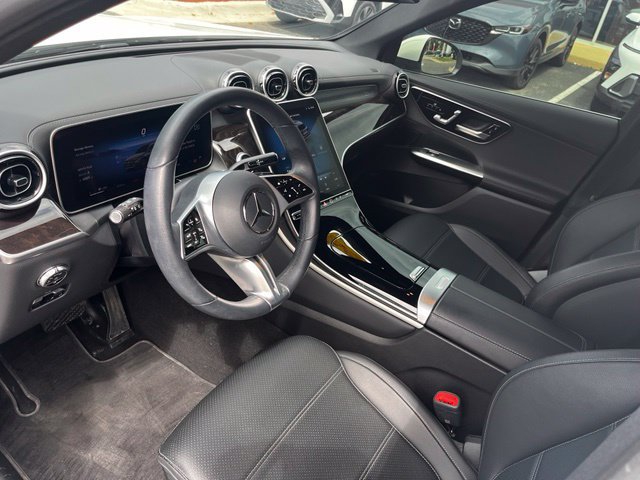 Used 2024 Mercedes-Benz GLC 300 4MATIC image 40