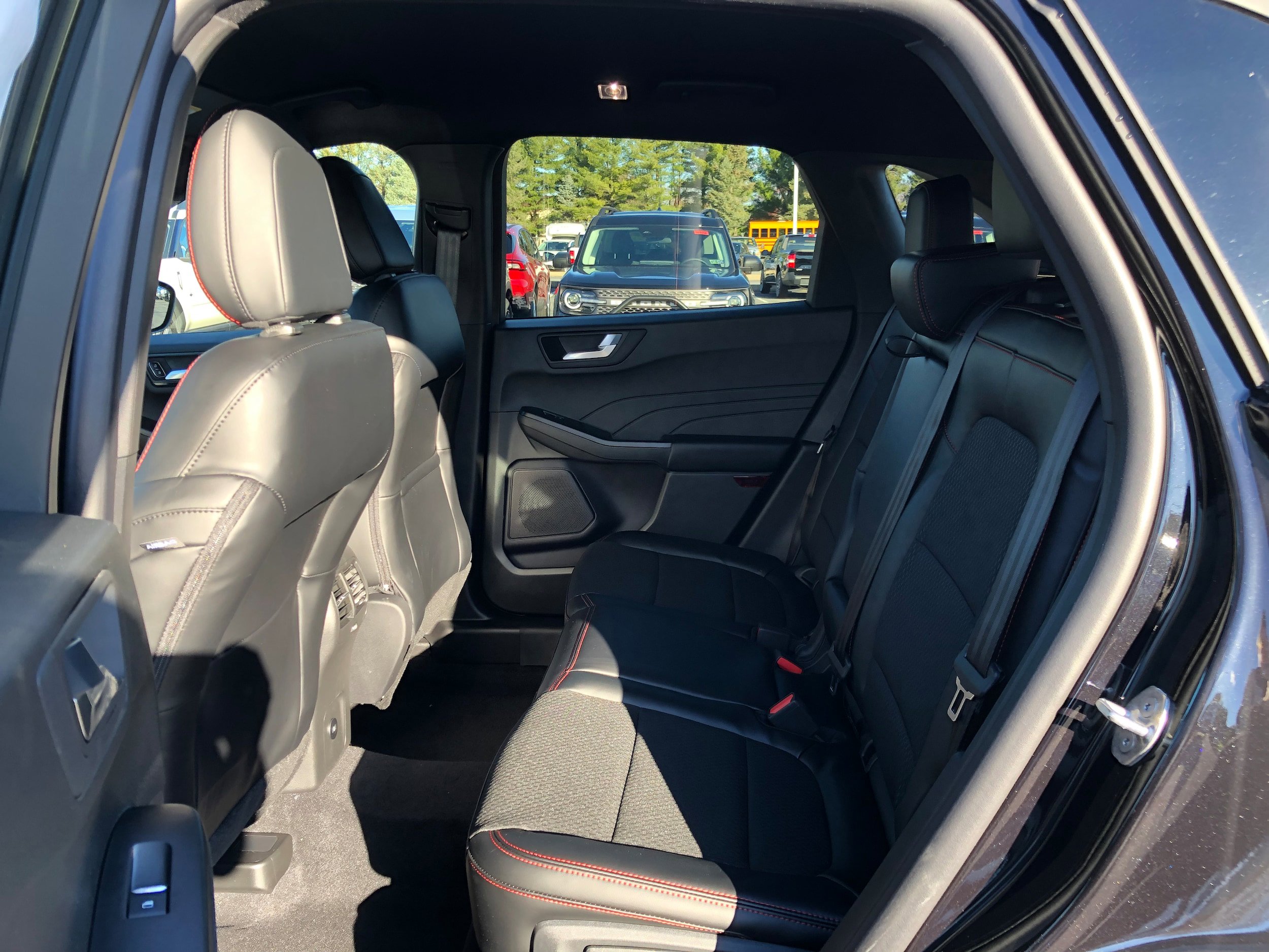 New 2026 Ford Escape ST-Line Select w/ Equipment Group 401A AWD/4WD image 17