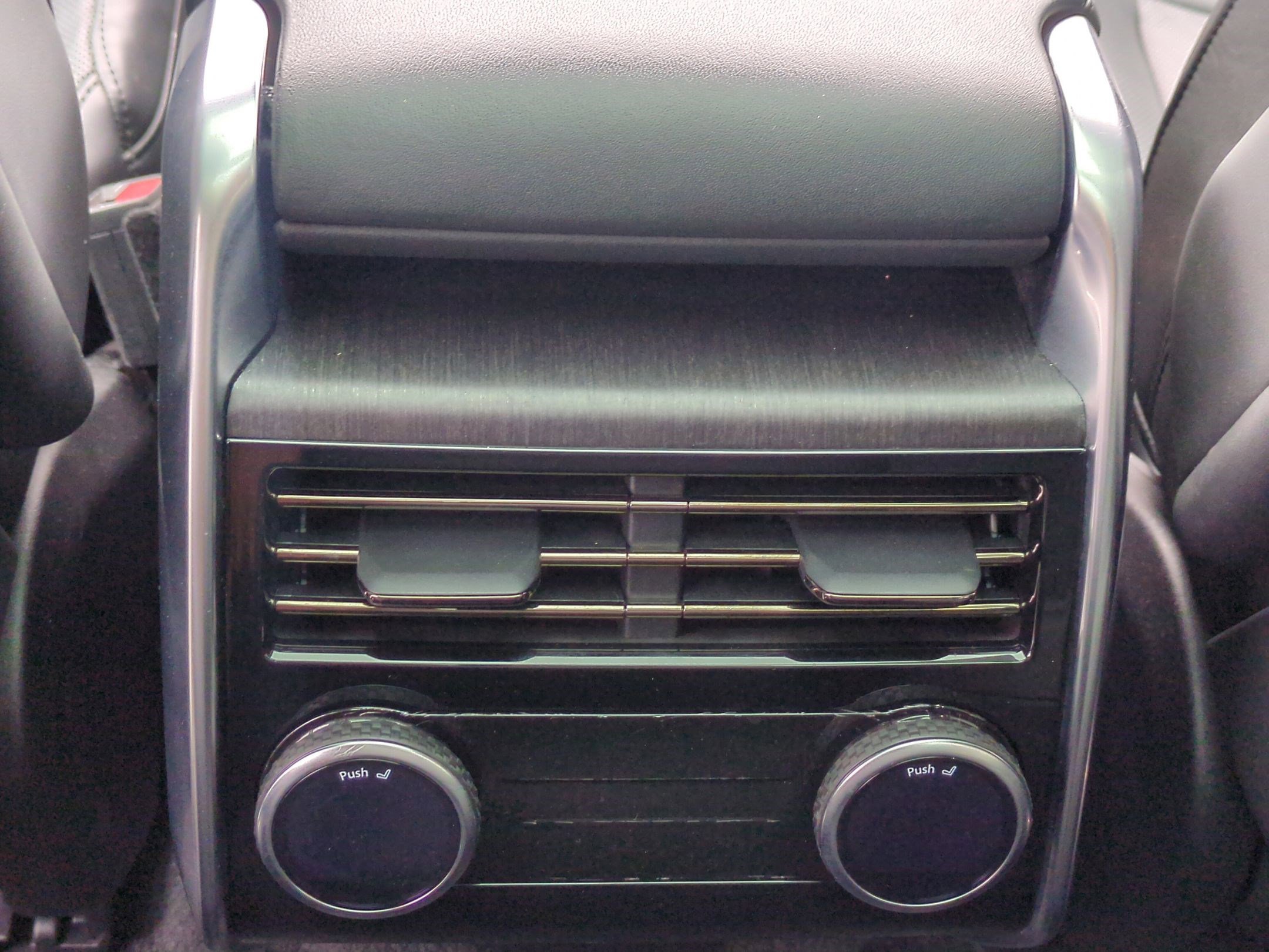 Used 2023 Land Rover Range Rover Autobiography image 27