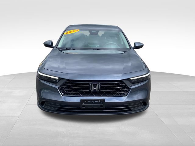 Used 2024 Honda Accord EX image 2