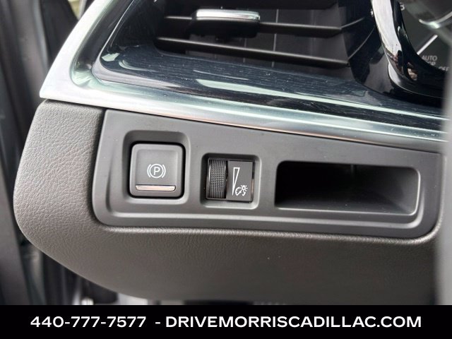 Certified 2024 Cadillac XT5 Premium Luxury w/ LPO, Floor Liner Package AWD/4WD image 32