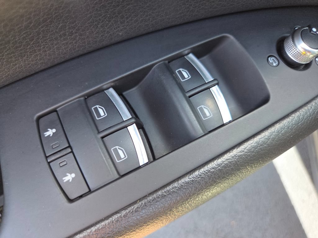 Used 2013 Audi Q7 3.0T Premium Plus AWD/4WD image 35