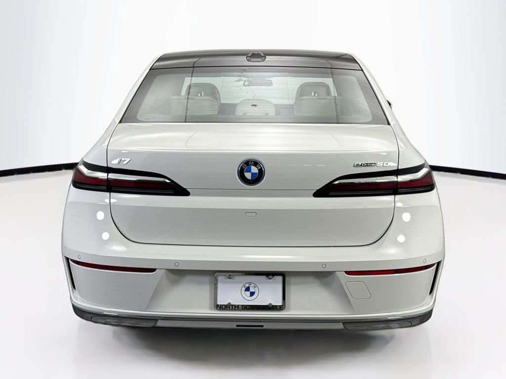 New 2026 BMW i7 xDrive60 RWD image 6