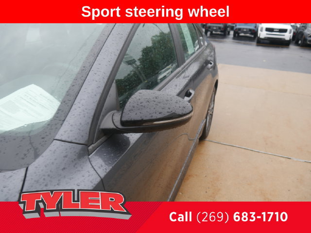 Used 2024 Kia Forte GT-Line FWD image 11