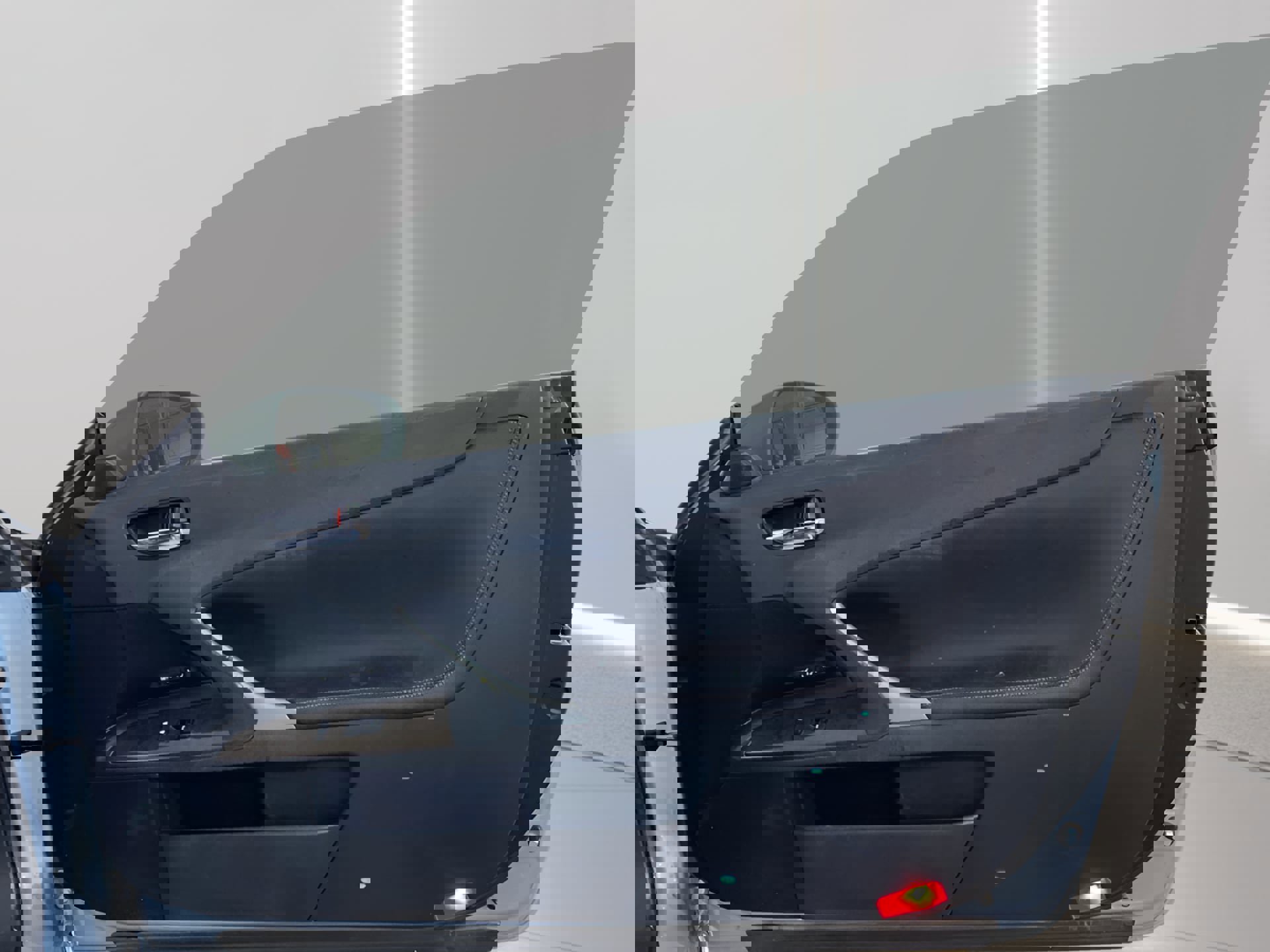 Used 2010 Lexus IS 350C RWD image 32