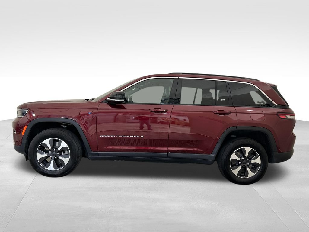 Used 2024 Jeep Grand Cherokee Limited 4xe AWD/4WD image 2