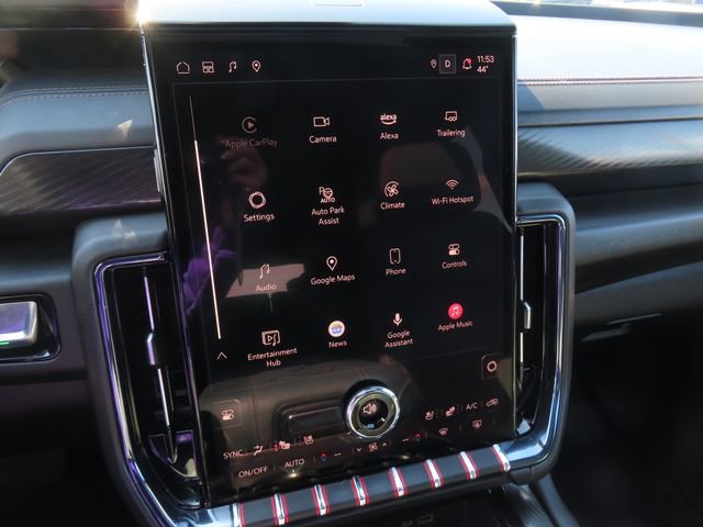 Used 2025 GMC Yukon AT4 w/ AT4 Premium Plus Package image 33