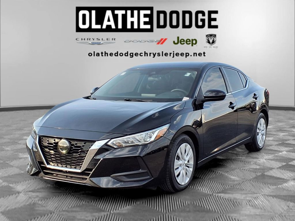 Used 2022 Nissan Sentra S image 1