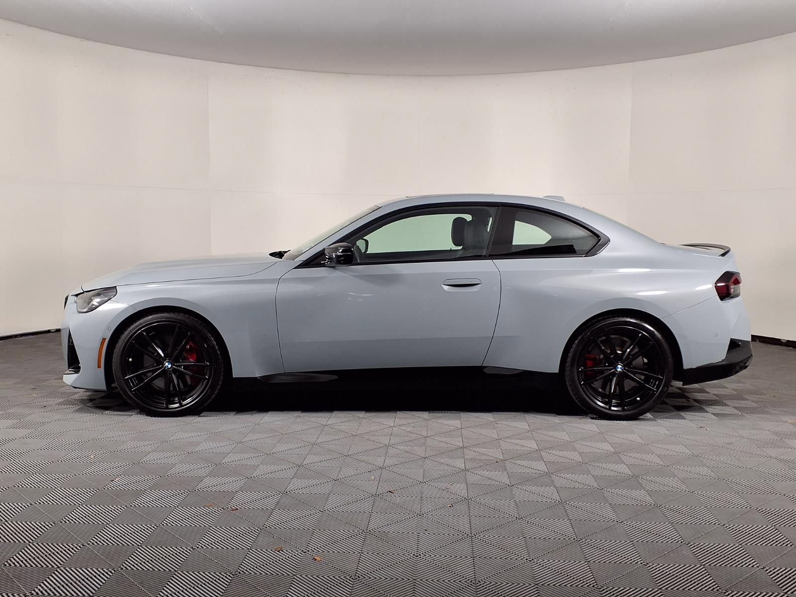 Used 2024 BMW M240i Coupe w/ Premium Package image 4