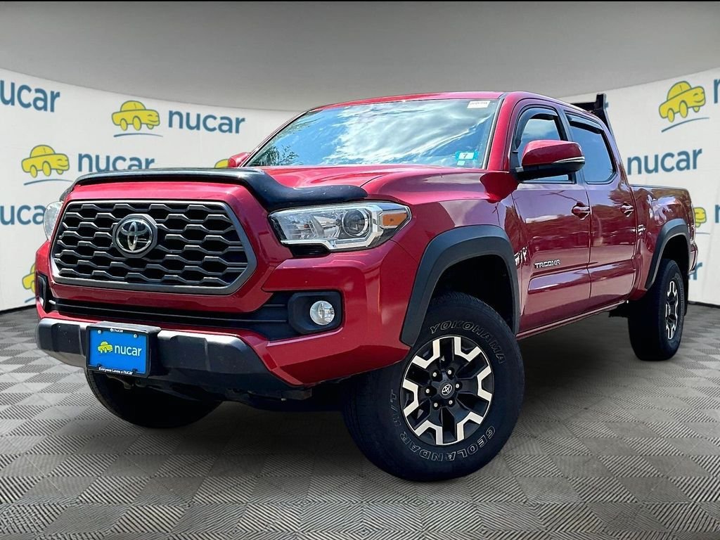 Used 2021 Toyota Tacoma TRD Off-Road w/ Technology Package AWD/4WD image 3