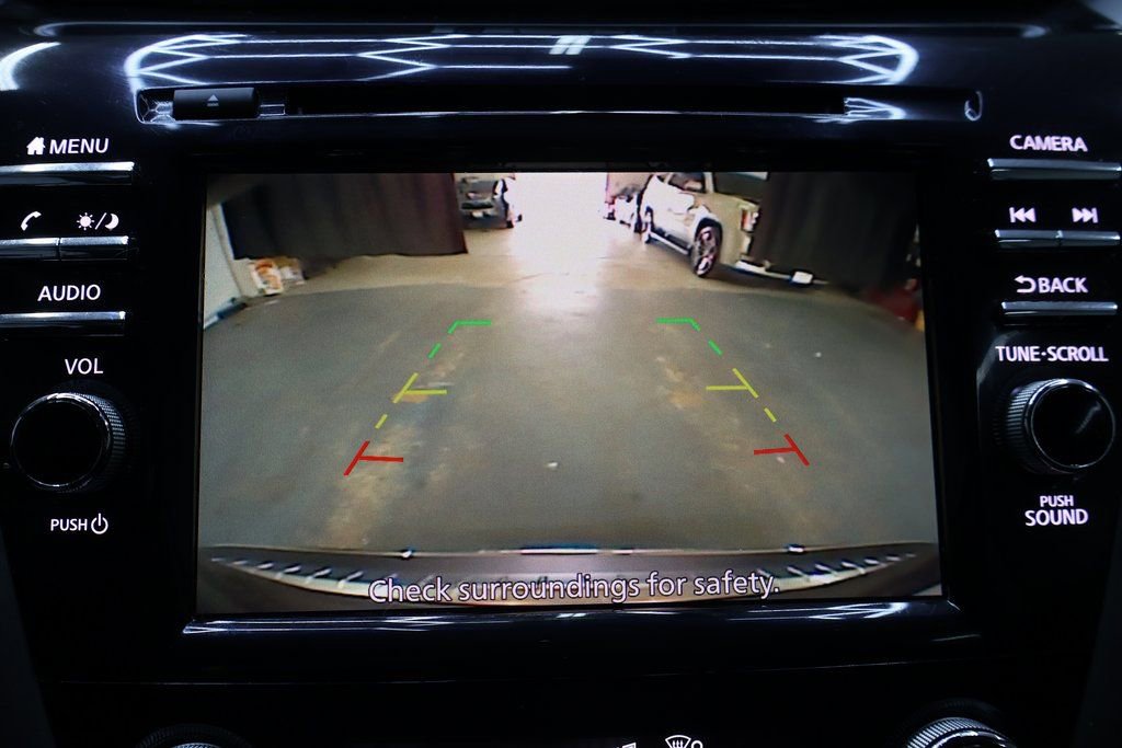 Used 2020 Nissan Murano SV image 22