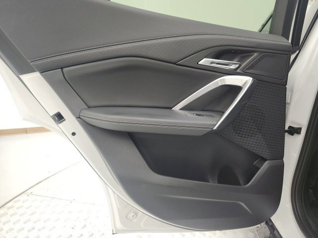 Used 2024 BMW X2 xDrive28i w/ Convenience Package image 9