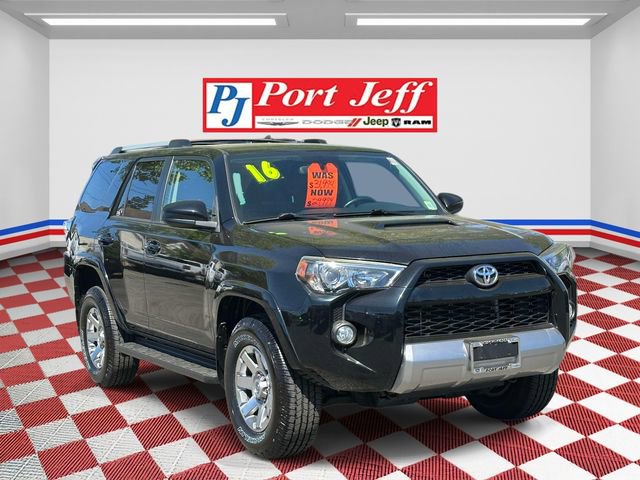 Used 2016 Toyota 4Runner Trail w/ Convenience Package AWD/4WD image 2