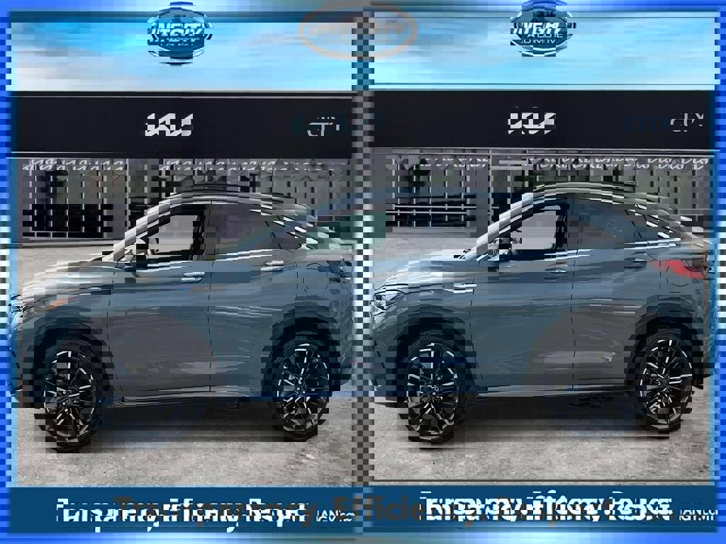 Used 2025 INFINITI QX55 Luxe w/ Cargo Package image 6