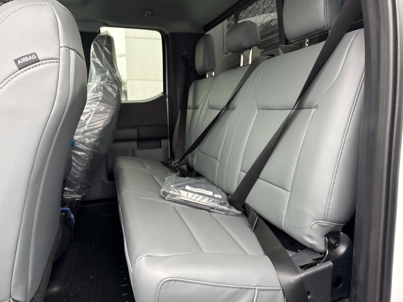 New 2026 Ford F550 4x4 Supercab Super Duty image 11