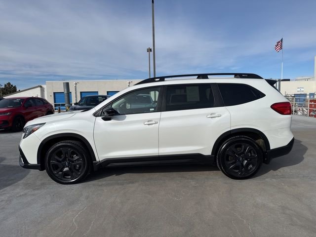 Used 2024 Subaru Ascent Onyx Edition image 4