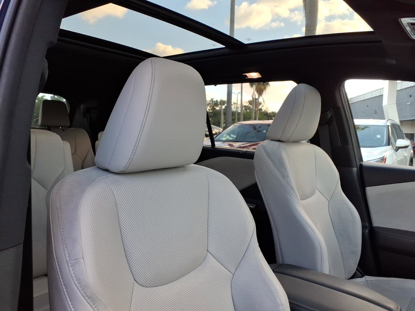 Used 2024 Lexus TX 350 FWD w/ Technology Package image 22