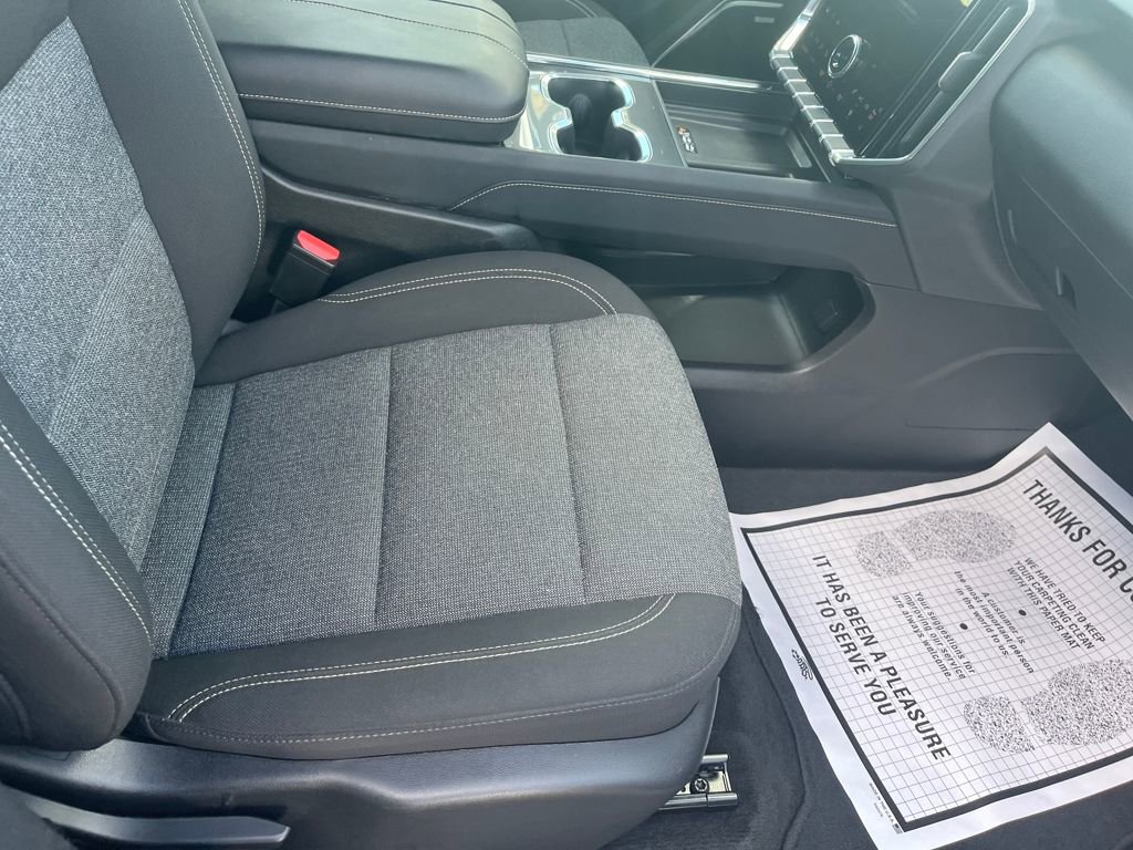 Used 2025 GMC Acadia Elevation image 32