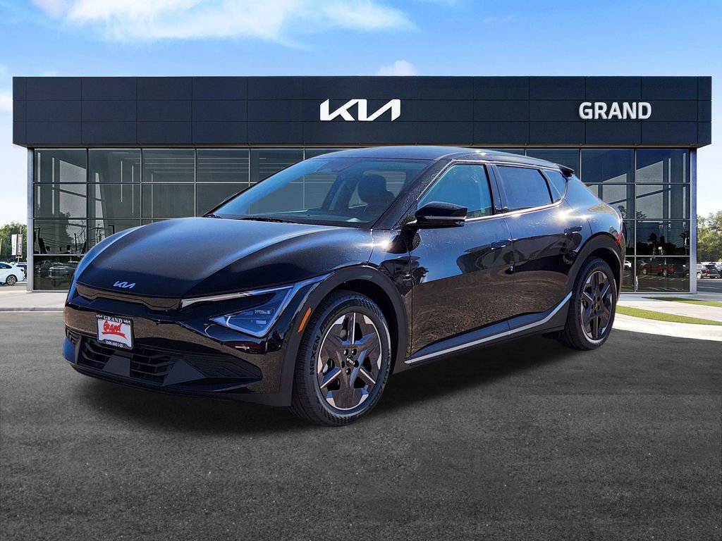 New 2025 Kia EV6 Light image 4