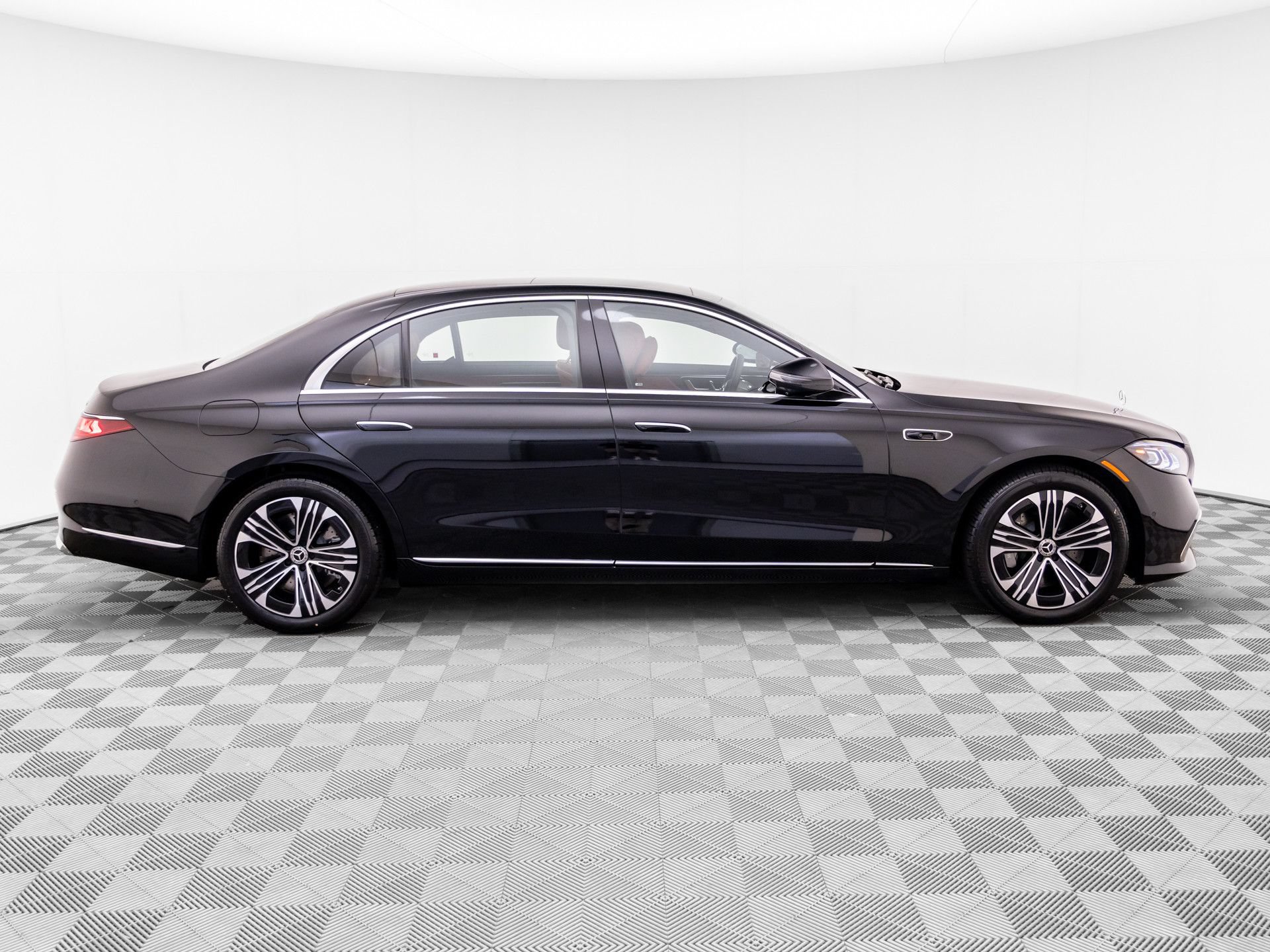 New 2027 Mercedes-Benz S 580 4MATIC Sedan image 6